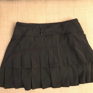 Pre 🥰 Lululemon Run Pace Skirt 2